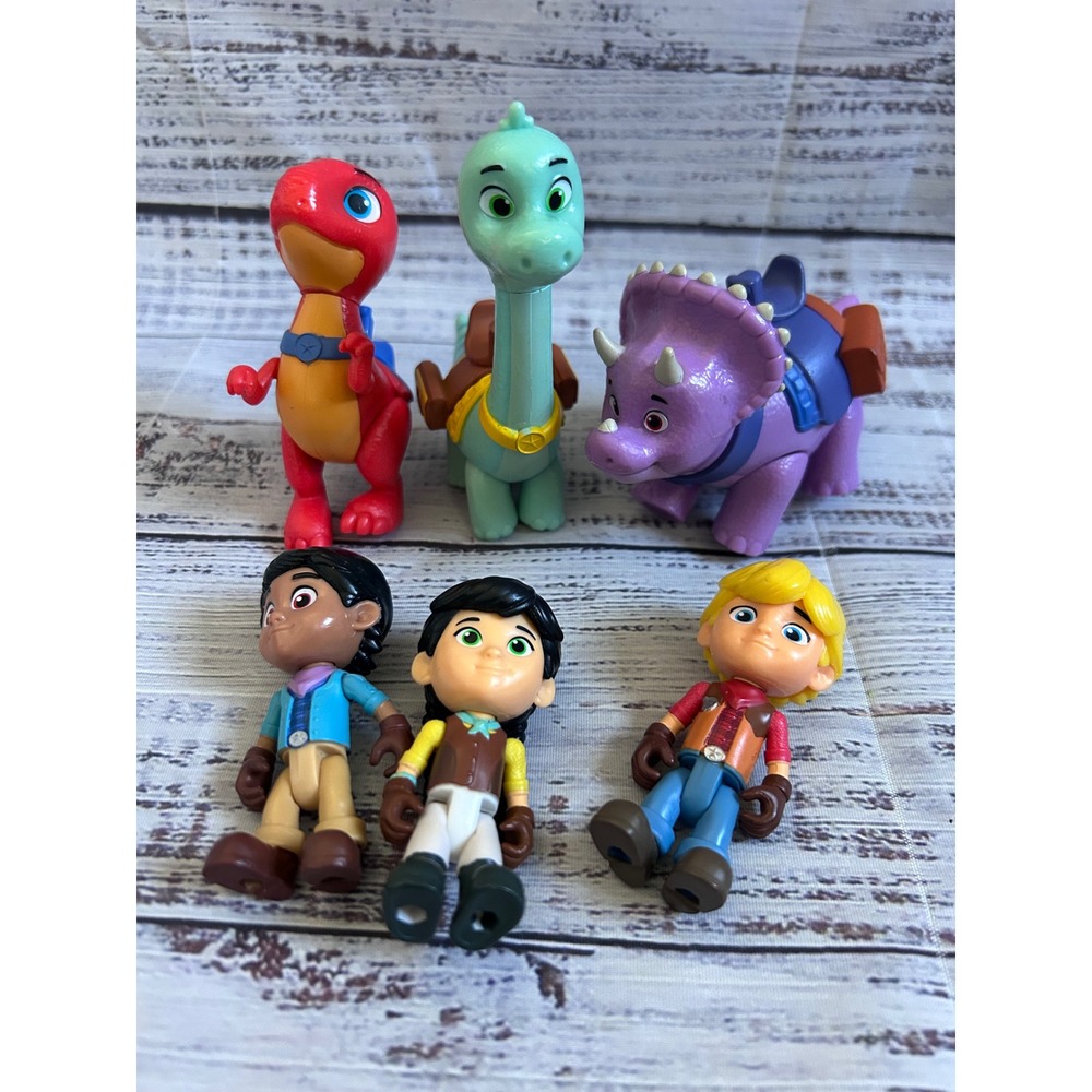 Disney Junior Dino Ranch - Rangers Figures and Dino Lot